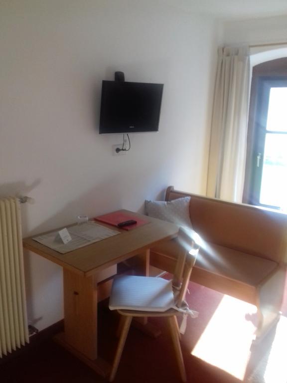 ויפיטנו Hotel Restaurant Schaurhof מראה חיצוני תמונה